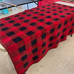 48” X 62” fleece throw blanket